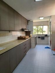 Blk 209 Jurong East Street 21 (Jurong East), HDB 5 Rooms #573077031
